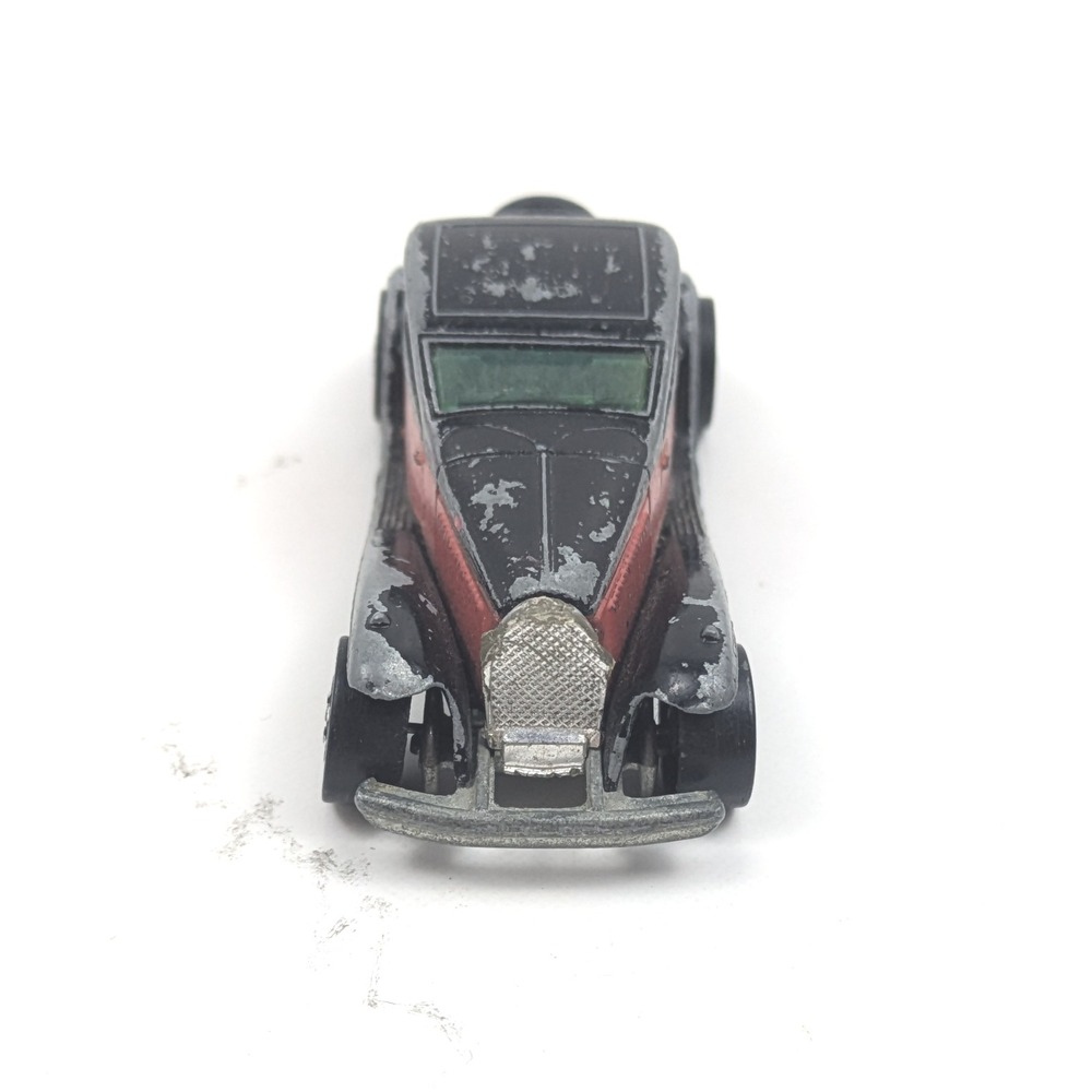 Hot Wheels 37 Bugatti‎ Black Red Diecast Toy Car Vintage 1980 Hong Kong